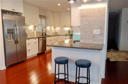 Photo 11 - Newly-remodeled, pet Friendly Home, Close to Beach