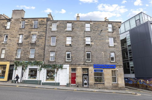 Photo 32 - Altido 2-Bed Flat Near Edinburgh Old Town