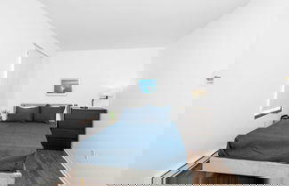 Photo 2 - Northside Suite 3