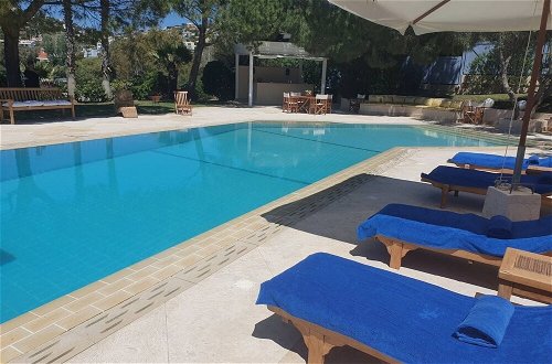 Foto 72 - Private beach & pool Luxury Villa by GHH