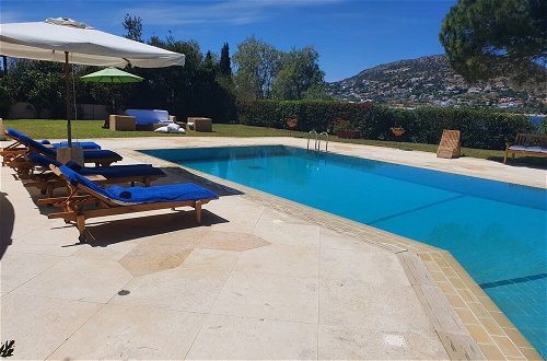 Foto 55 - Private beach & pool Luxury Villa by GHH