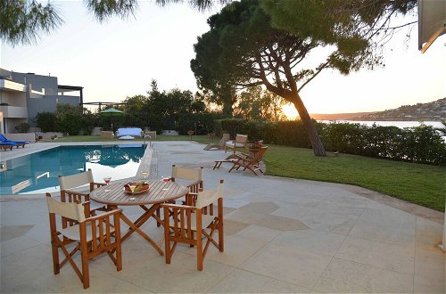 Foto 62 - Private beach & pool Luxury Villa by GHH