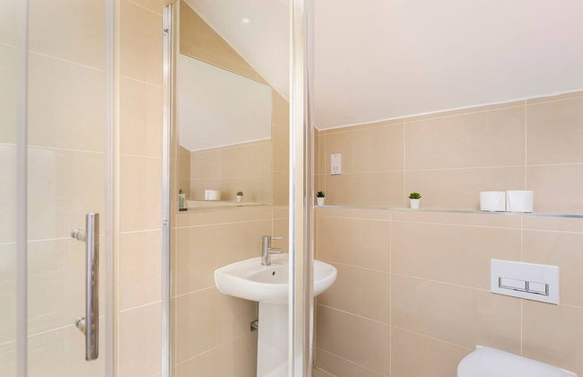 Skyvillion - Huge 4bed Apartment Wbalcony - Parking - Foto 24