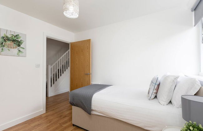 Skyvillion - Huge 4bed Apartment Wbalcony - Parking - Foto 6