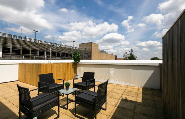 Skyvillion - Huge 4bed Apartment Wbalcony - Parking - Foto 19