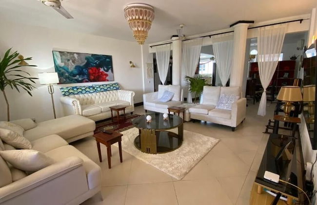 Lux Suites Hayana Palm Apartments - Foto 15