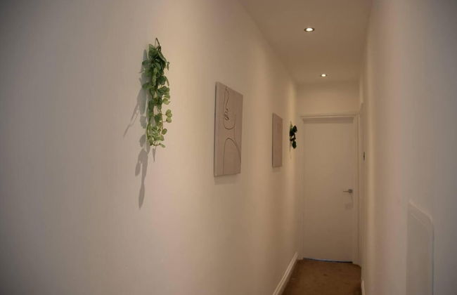 Charming 3-bed Apartment in London - Foto 44