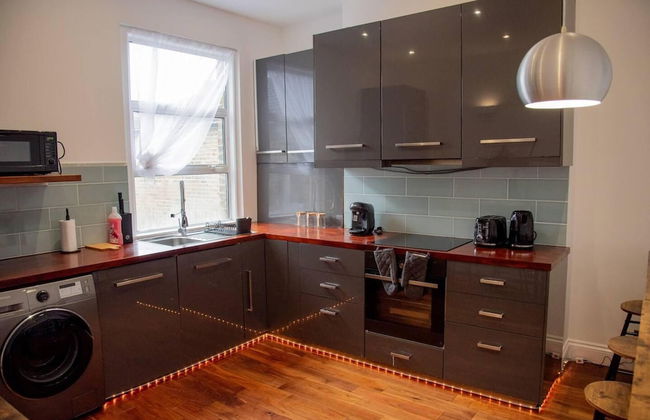 Charming 3-bed Apartment in London - Foto 22