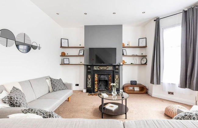 Charming 3-bed Apartment in London - Foto 31