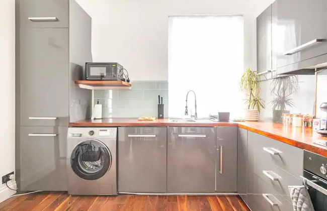 Charming 3-bed Apartment in London - Foto 22