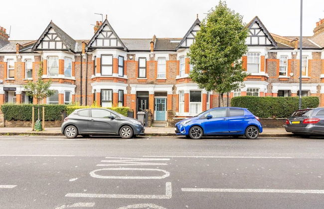 Charming 3-bed Apartment in London - Foto 56