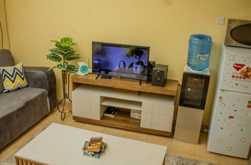 Foto 3 - Lux Suites Ikonic Apartments Utawala