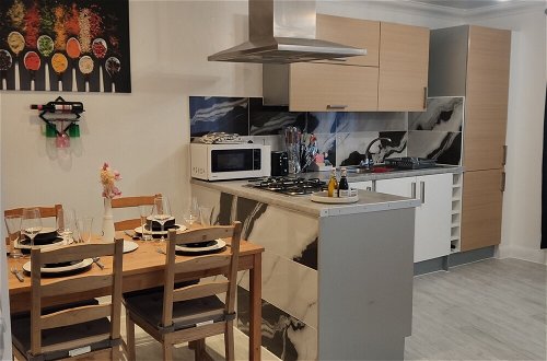 Photo 1 - Stunning 2-bed Apartment in London Dagenham