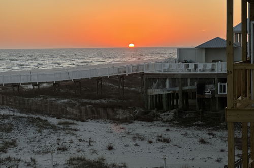 Foto 28 - Gulf Shores Duplex Beachfront Pool -4bd