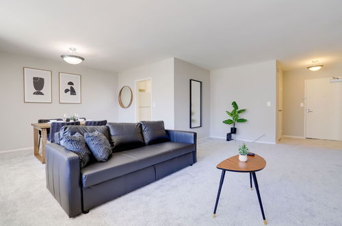 Photo 1 - Stylish Condo in Crystal City