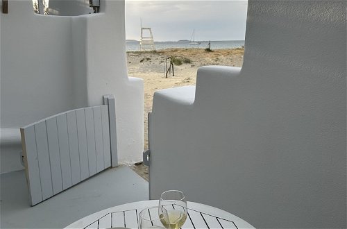 Foto 28 - Flisvos Beach Apartments