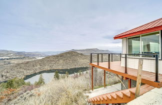 Foto 1 - Cozy Grand Coulee Home w/ Deck & Views