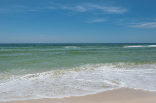 Photo 40 - Gulf Front Master Suite! Directly On The Beach! 3 BR / 2 BA! Sleeps 8