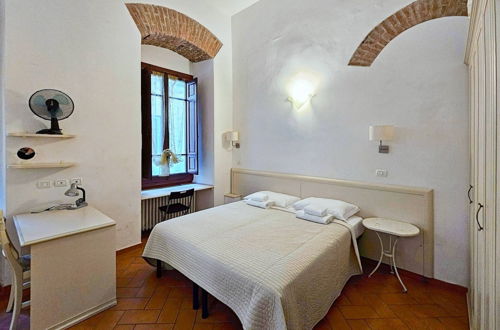 Photo 12 - Comfortable Apartment in the Historic Center for Groups