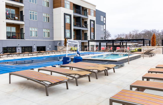 Brand New Suite in Kansas City - Foto 1