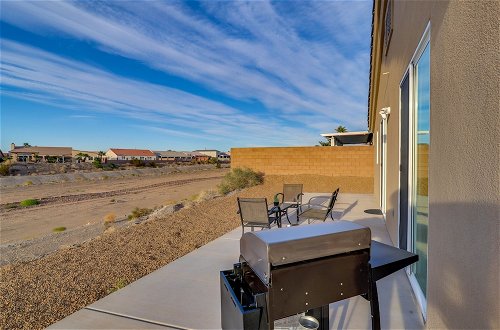 Foto 10 - Modern Fort Mohave Home w/ Patio & Grill