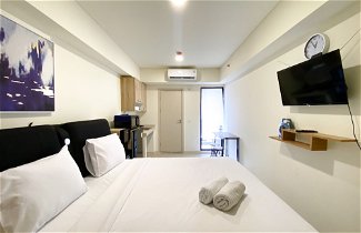 Foto 3 - Best Choice And Tidy Studio Meikarta Apartment