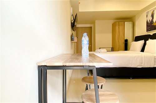 Foto 6 - Best Choice And Tidy Studio Meikarta Apartment