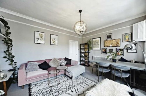 Photo 6 - Chic 3BD Maisonette W/roof Terrace - Wandsworth