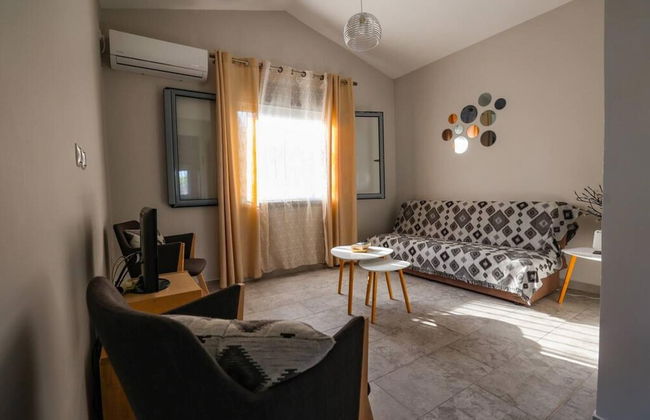 Villa Myra in Kalivia Thorikou - Photo 8