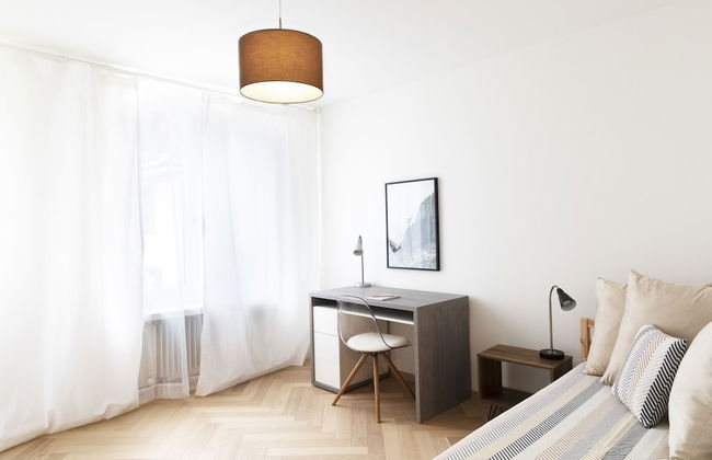Nest- Badenerstrasse - Foto 1