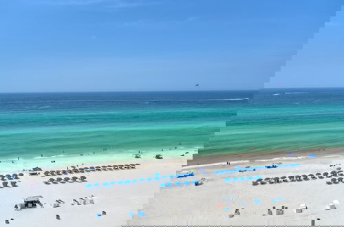 Foto 39 - Beautiful Condo with Spacious Balcony to Enjoy Fascinating Ocean View - Unit 1002 by RedAwning