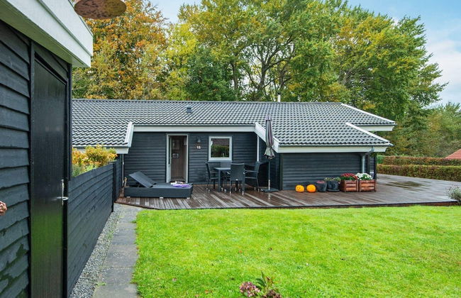 6 Person Holiday Home in Sjolund - Foto 22