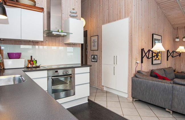 6 Person Holiday Home in Sjolund - Foto 5