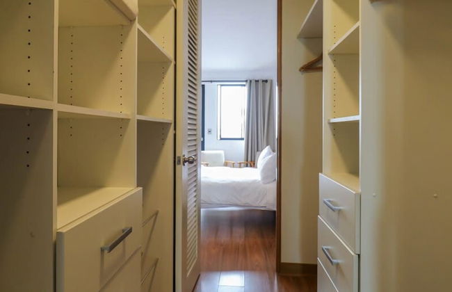 w Picturesque 2BR at Malecon - Foto 29