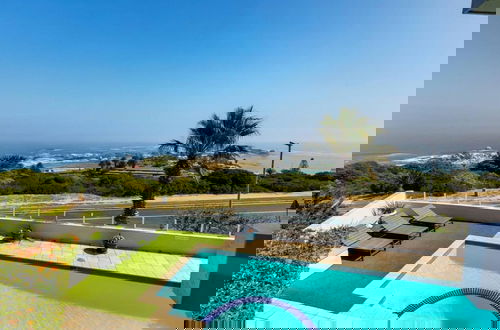 Foto 1 - Secure Camps Bay Apartment With Pool Views 17 Nautica