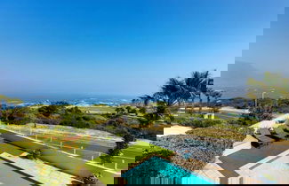 Foto 2 - Secure Camps Bay Apartment With Pool Views 17 Nautica