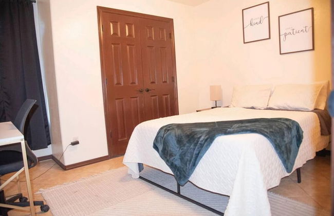 3BD 2BT Town Suite Minutes Away Medical Center - Foto 7
