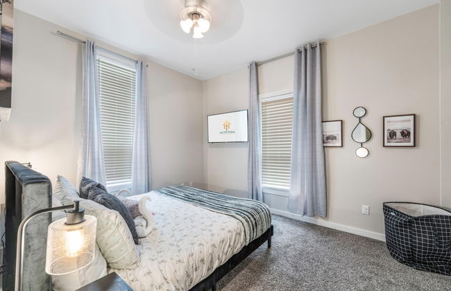 Stockyards- 4min Pet Friendly 3BR Luxe Gem - Foto 25
