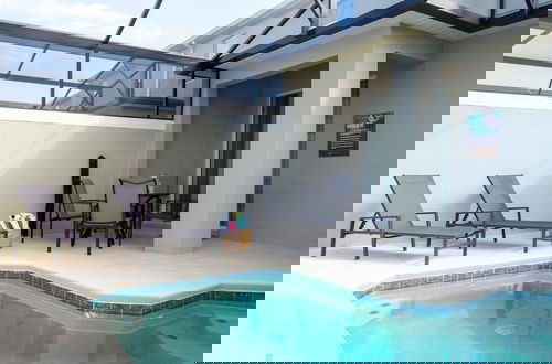 Foto 35 - Luxurious Home w Theme Beds Private Pool