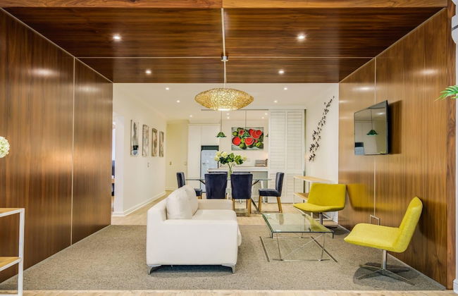 Contemporary Apartment Close to the Radisson Majolica - Foto 13