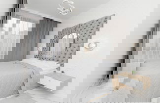 Foto 3 - Sarmacka Apartment Warsaw by Renters