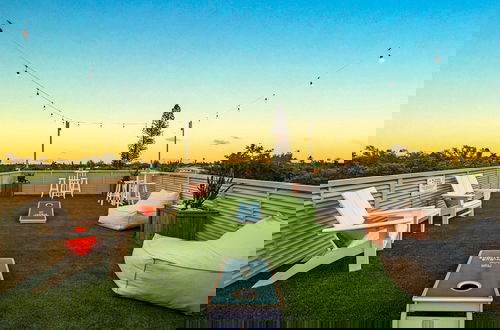 Foto 41 - Elevated Perspective