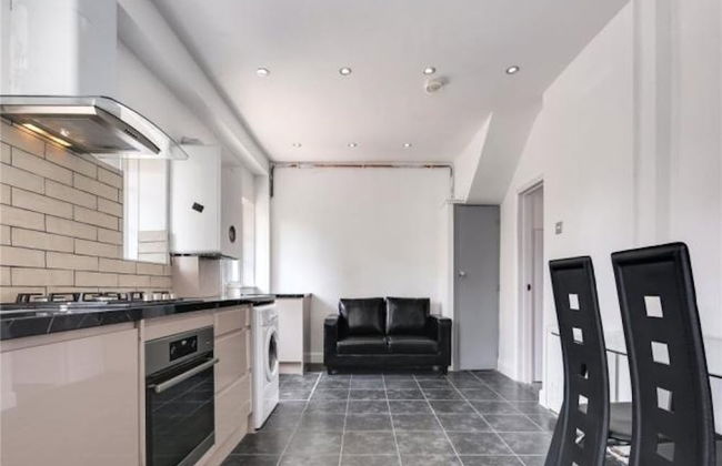 Limehouse Townhomes A Modern 4-bedroom 3-bathroom Townhome With a Private Garden - Foto 16