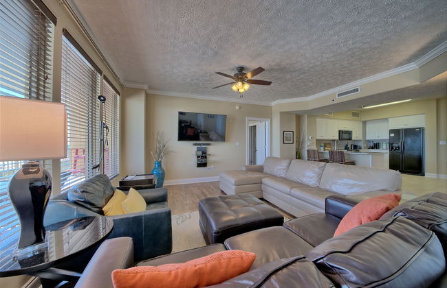 Astonishing Oceanfront Condo with Oversized Balcony to Enjoy Amazing Gulf View - Unit 0204 by RedAwning - Photo 25