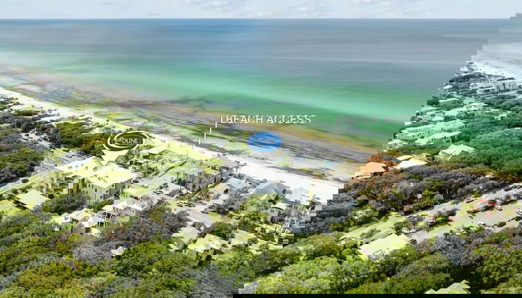 Foto 1 - Amazing Gulf Views #203 Viridian At Seagrove Luxury 1 Beach Set Included 3br/3.5ba Slp 8 3 Bedroom Condo by RedAwning