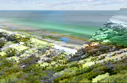 Foto 42 - Amazing Gulf Views #203 Viridian At Seagrove Luxury 1 Beach Set Included 3br/3.5ba Slp 8 3 Bedroom Condo by RedAwning