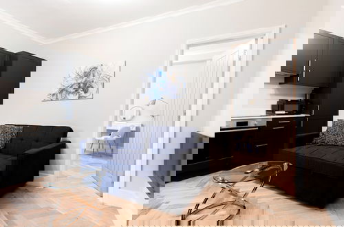 Foto 57 - Bright One Bedroom Flats