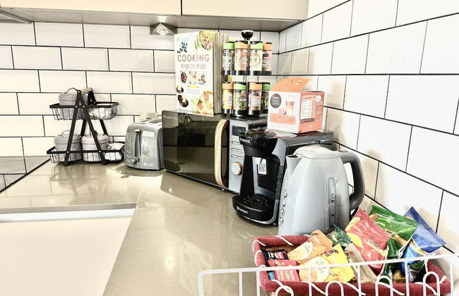 Perfect Stay for Contractors & Families - Sleeps 7 - Foto 8