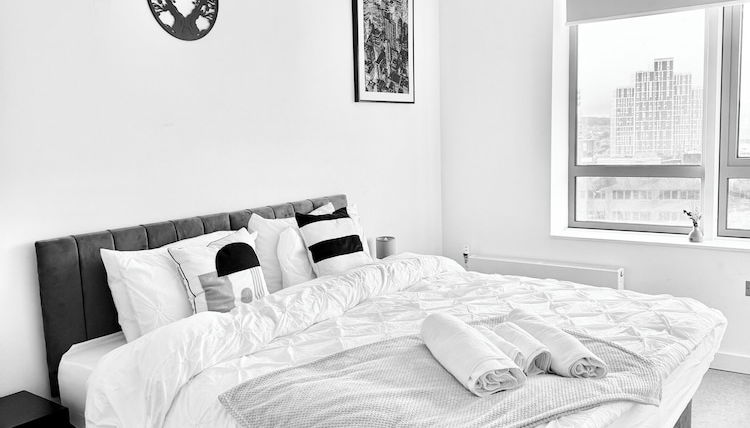 Photo 1 - Perfect Stay for Contractors & Families - Sleeps 7