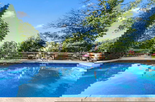 Photo 41 - Asher by Avantstay Mountain Escape + Pool/spa
